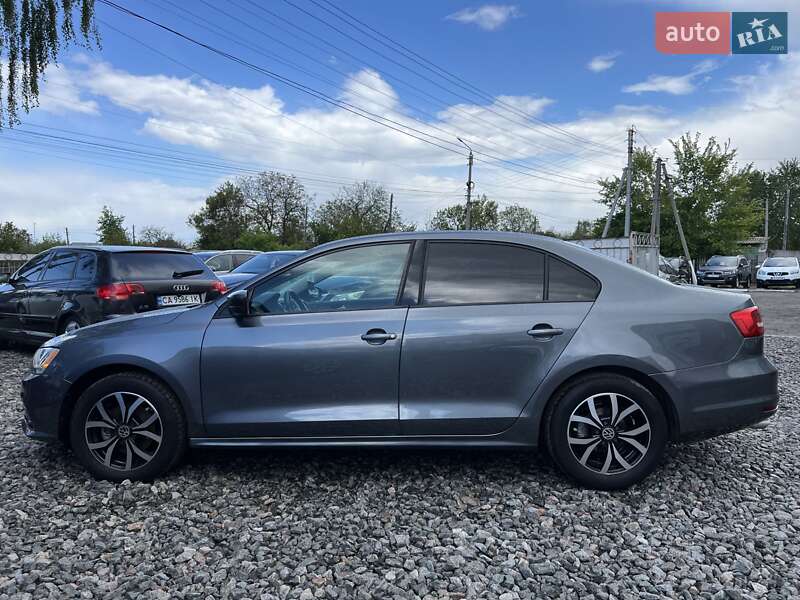 Седан Volkswagen Jetta 2015 в Смеле