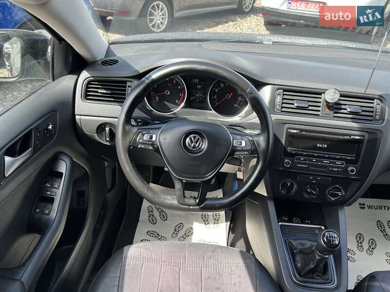 Седан Volkswagen Jetta 2015 в Смеле