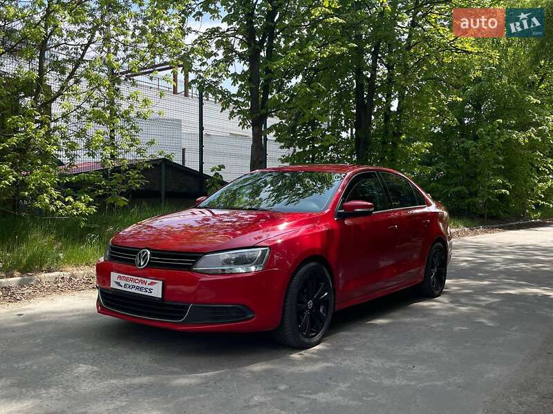 Volkswagen Jetta 2013