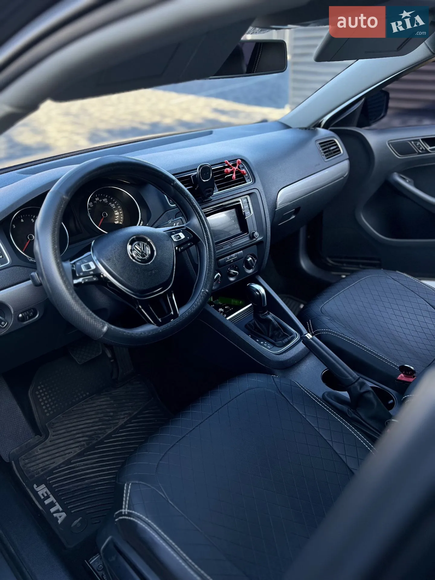 2017 Volkswagen Jetta - мініатюра 12