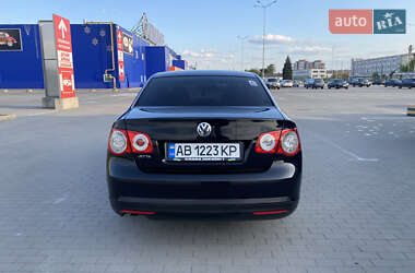 Седан Volkswagen Jetta 2006 в 