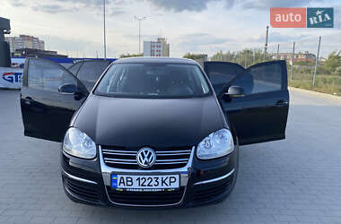 Седан Volkswagen Jetta 2006 в 