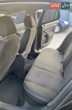 Седан Volkswagen Jetta 2006 в 