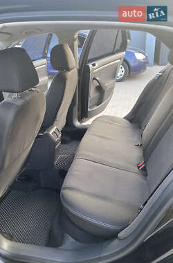 Седан Volkswagen Jetta 2006 в 