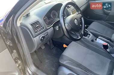 Седан Volkswagen Jetta 2006 в 