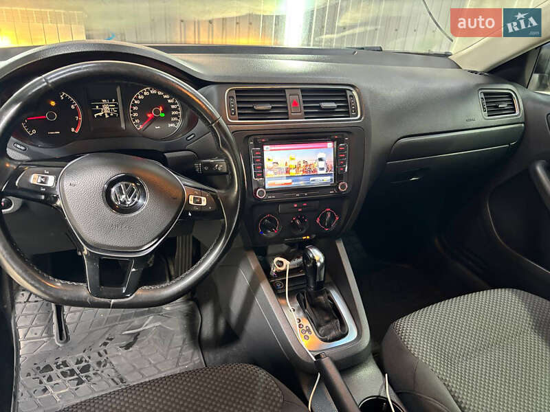 Седан Volkswagen Jetta 2012 в Киеве