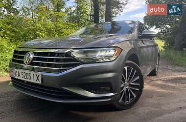 Седан Volkswagen Jetta 2018 в Буче
