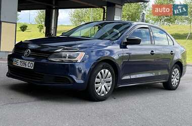 Седан Volkswagen Jetta 2013 в Кам'янському