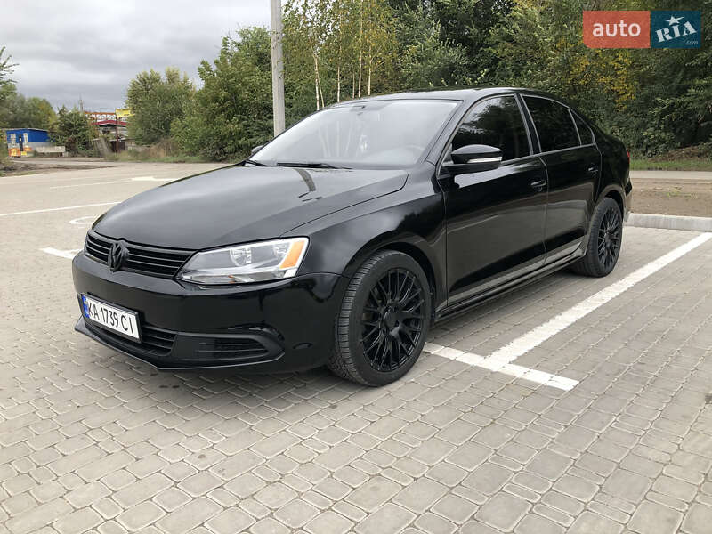 Седан Volkswagen Jetta 2011 в Ворзелі