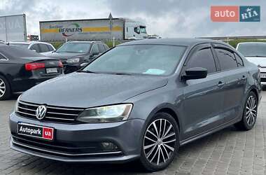 Седан Volkswagen Jetta 2016 в Львове