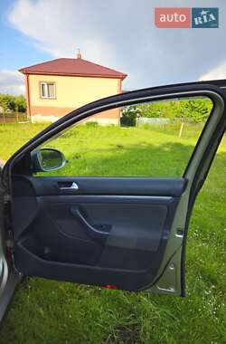 Седан Volkswagen Jetta 2008 в 