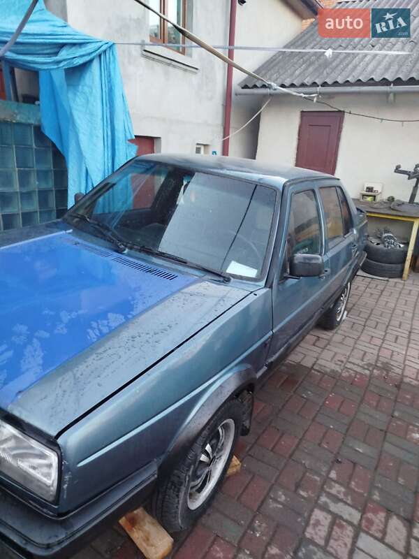Седан Volkswagen Jetta 1988 в 