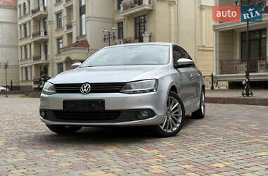 Седан Volkswagen Jetta 2013 в Одессе