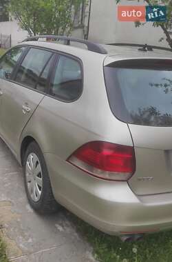 Універсал Volkswagen Jetta 2013 в 