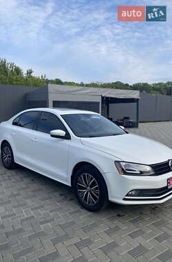 Седан Volkswagen Jetta 2016 в Полтаві