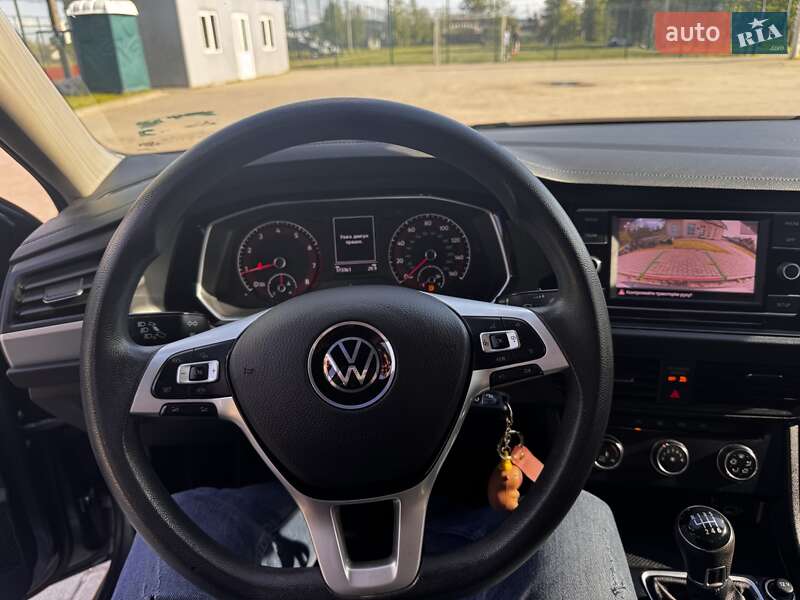 Седан Volkswagen Jetta 2018 в Львове