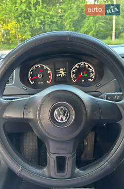 Седан Volkswagen Jetta 2014 в 