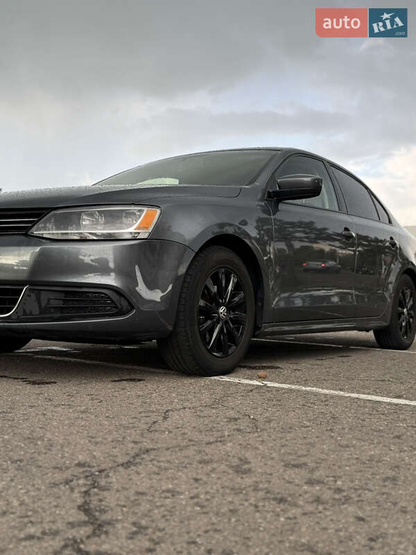 Volkswagen Jetta 2013