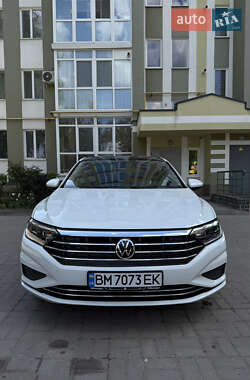 Седан Volkswagen Jetta 2018 в 