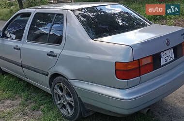 Седан Volkswagen Jetta 1994 в Одессе