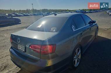 Седан Volkswagen Jetta 2016 в 