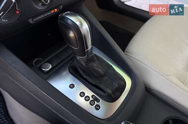 Седан Volkswagen Jetta 2012 в 