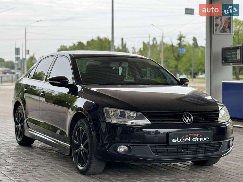 Седан Volkswagen Jetta 2012 в Николаеве
