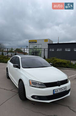 Седан Volkswagen Jetta 2011 в Сумах