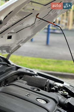 Седан Volkswagen Jetta 2012 в 
