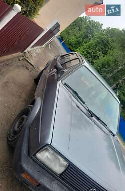 Седан Volkswagen Jetta 1987 в Сторожинце