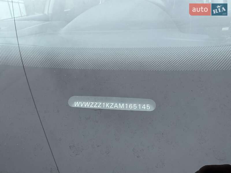 Седан Volkswagen Jetta 2010 в Черновцах