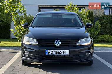 Седан Volkswagen Jetta 2015 в Мукачевому