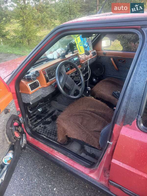 Седан Volkswagen Jetta 1990 в Березному