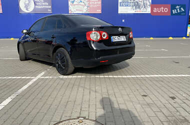 Седан Volkswagen Jetta 2007 в 