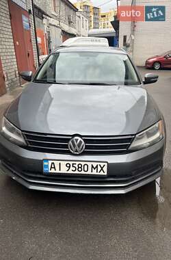 Седан Volkswagen Jetta 2015 в Києві