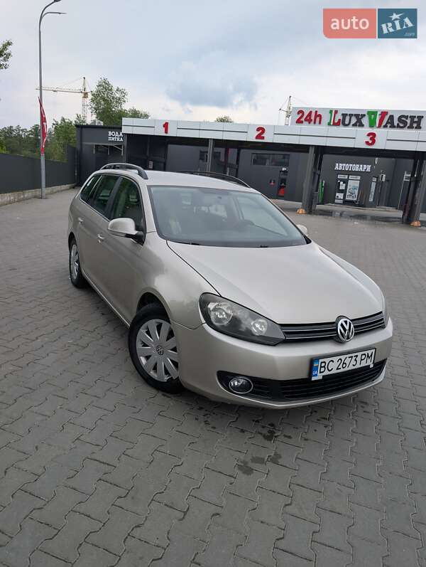 Универсал Volkswagen Jetta 2013 в Львове
