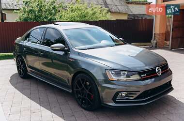 Седан Volkswagen Jetta 2017 в Самборі