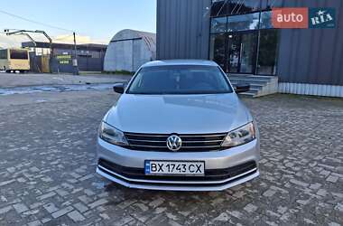 Седан Volkswagen Jetta 2015 в Хмельницькому
