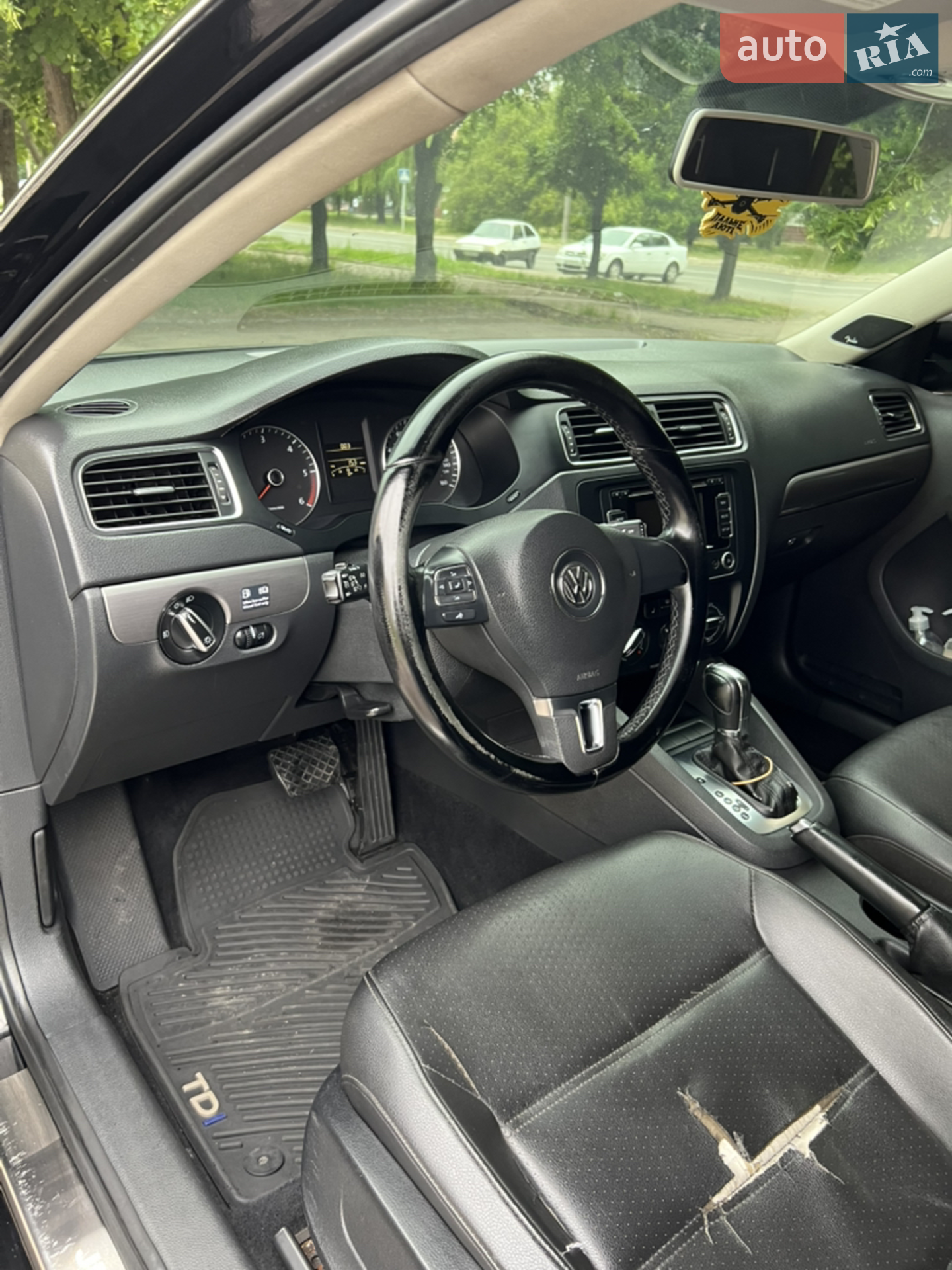 2012 Volkswagen Jetta - мініатюра 36