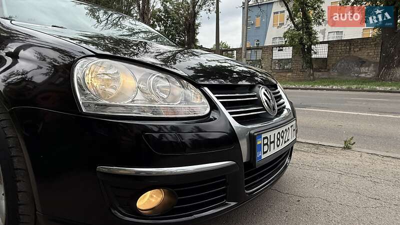 Седан Volkswagen Jetta 2008 в Одесі