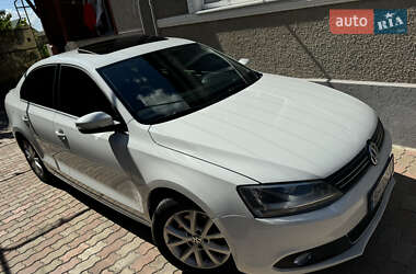 Седан Volkswagen Jetta 2014 в Черноморске