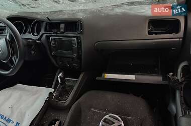 Седан Volkswagen Jetta 2015 в 