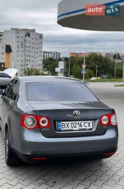 Седан Volkswagen Jetta 2007 в 