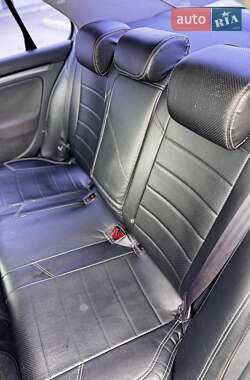 Седан Volkswagen Jetta 2007 в 
