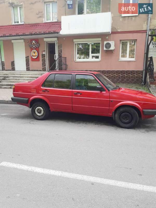 Седан Volkswagen Jetta 1989 в 