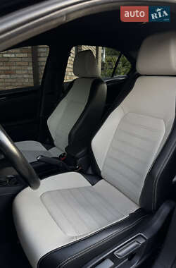 Седан Volkswagen Jetta 2014 в 