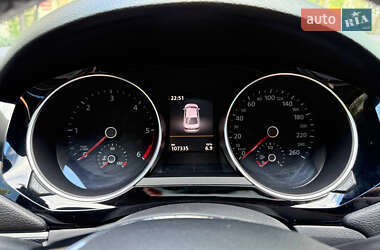 Седан Volkswagen Jetta 2015 в 