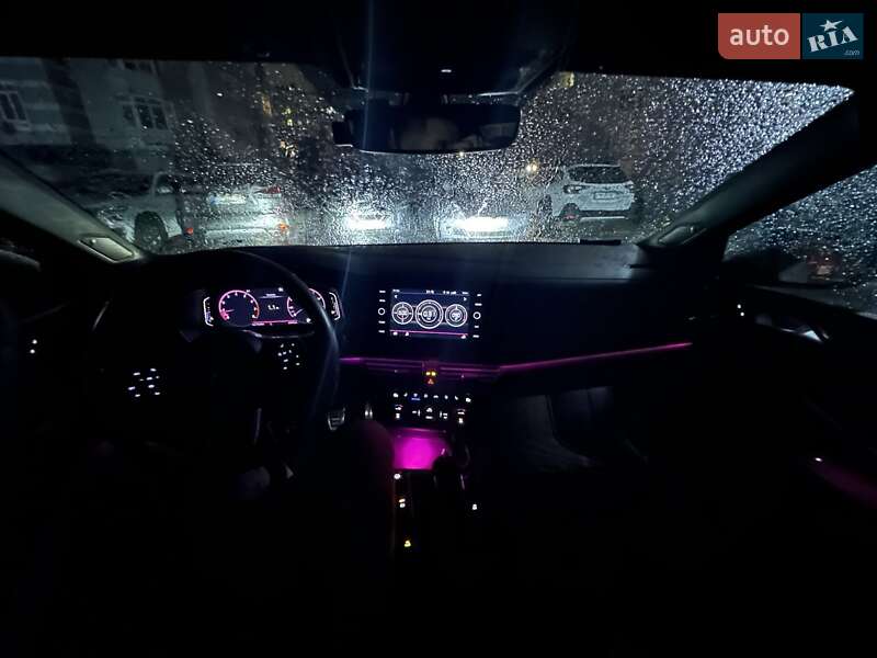 Седан Volkswagen Jetta 2019 в Києві