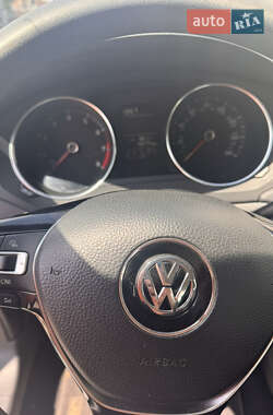 Седан Volkswagen Jetta 2016 в 