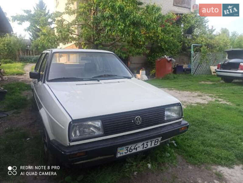 Седан Volkswagen Jetta 1986 в 